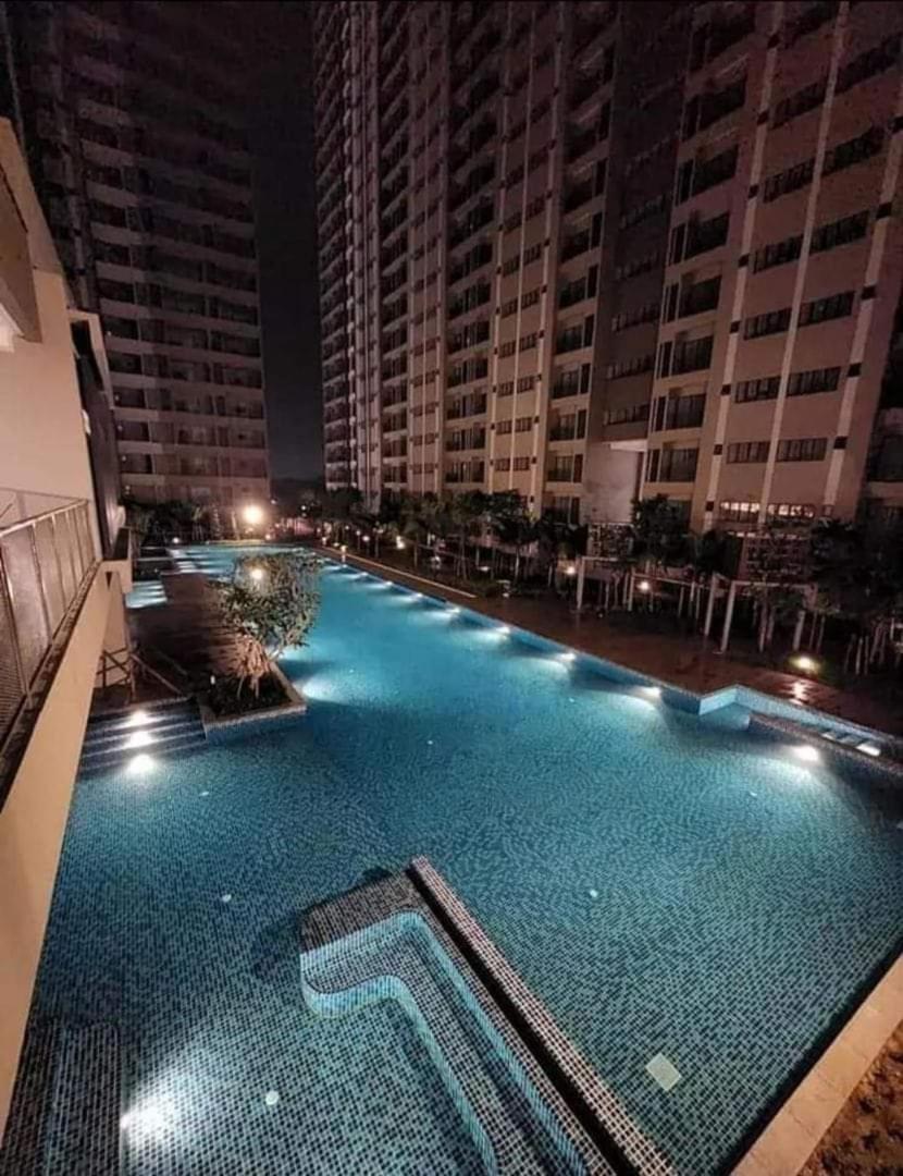 Youth City Nilai Cozy View Exterior foto